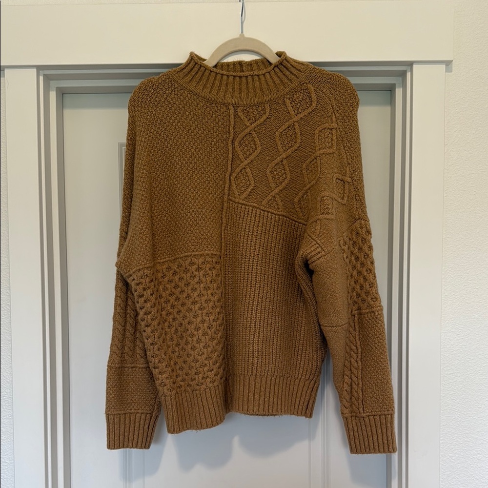 American Eagle Outfitters Tan Crewneck Sweater